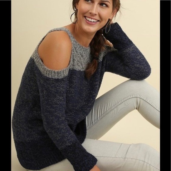Umgee Cold Shoulder Sweater - Picture 1 of 6